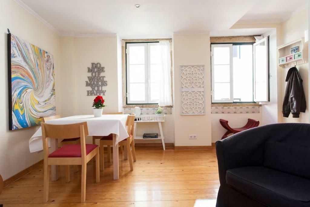 My Fair Lisbon - Santos Duplex Apartment Bagian luar foto